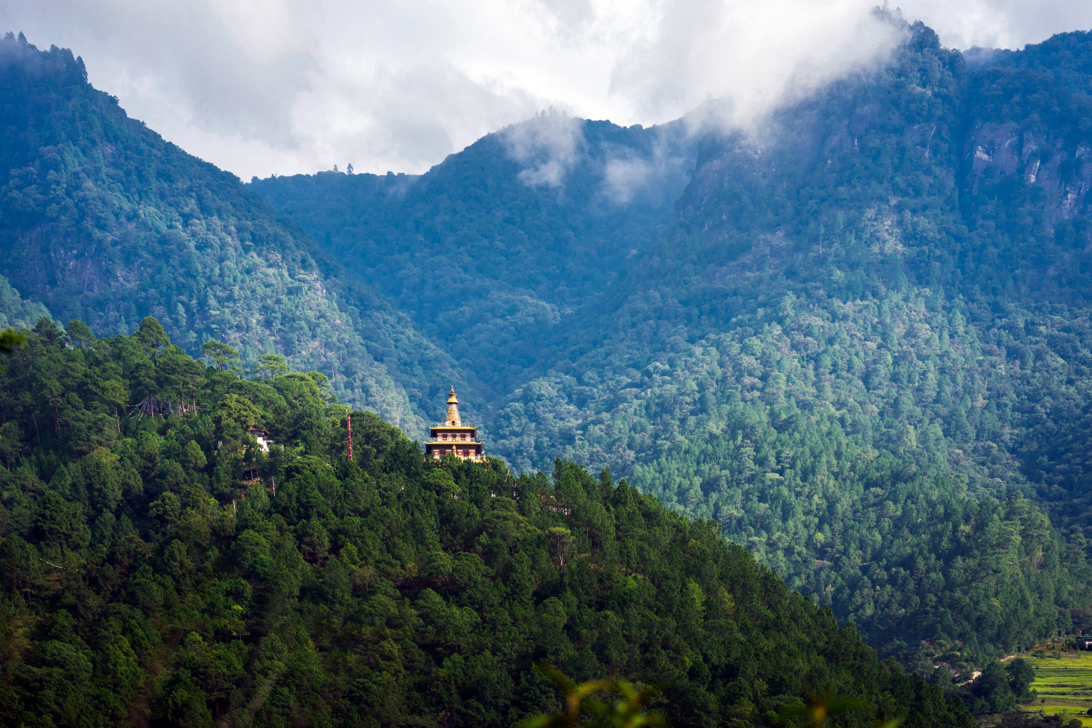 Khamsum Yulley Namgyal Chorten